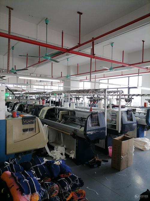 专业毛衣加工·包工包料·物美价廉——本厂诚接各类服饰加工订单